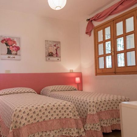 Dommos - Sunrise Apartments Cala Liberotto Dış mekan fotoğraf