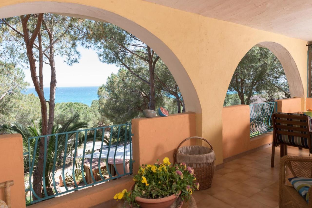 Dommos - Sunrise Apartments Cala Liberotto Dış mekan fotoğraf