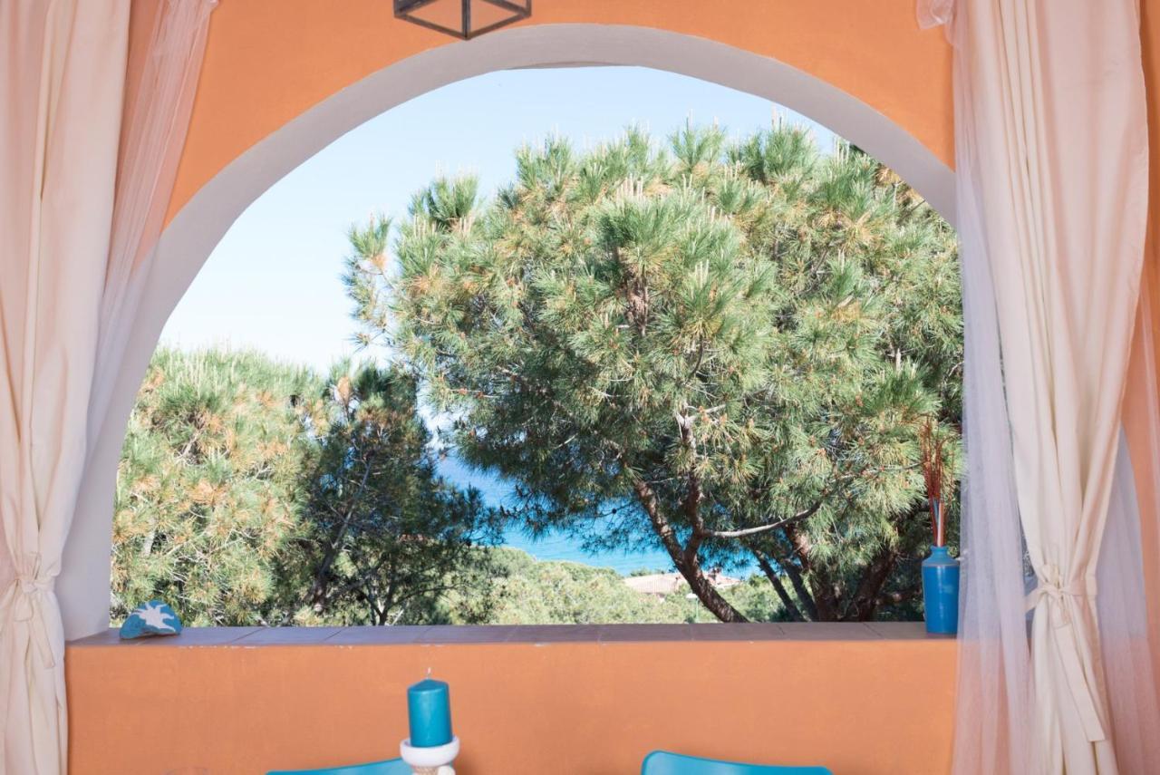 Dommos - Sunrise Apartments Cala Liberotto Dış mekan fotoğraf