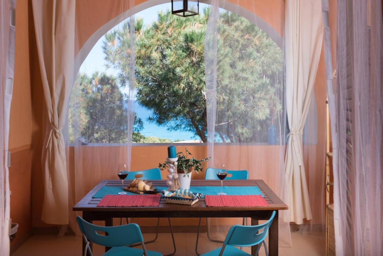Dommos - Sunrise Apartments Cala Liberotto Dış mekan fotoğraf