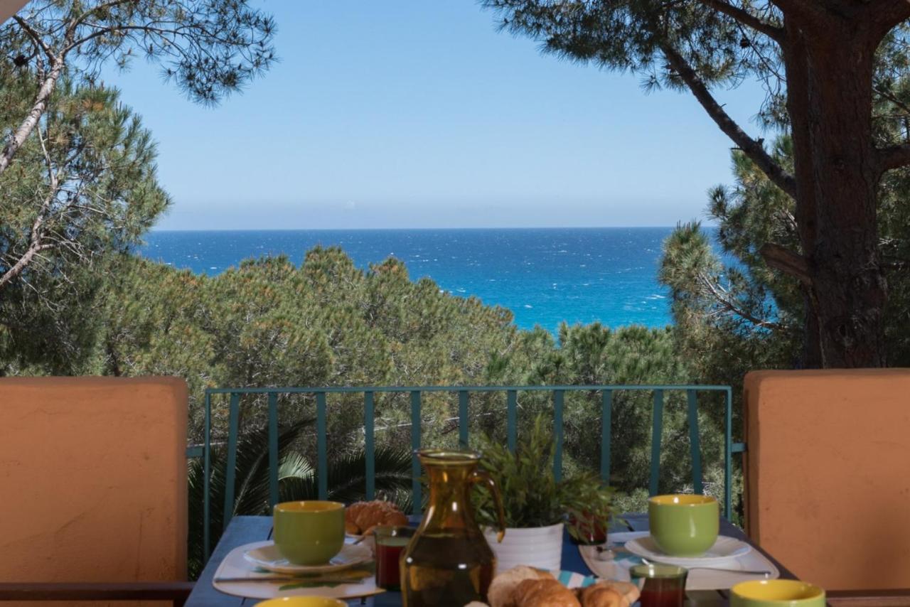 Dommos - Sunrise Apartments Cala Liberotto Dış mekan fotoğraf